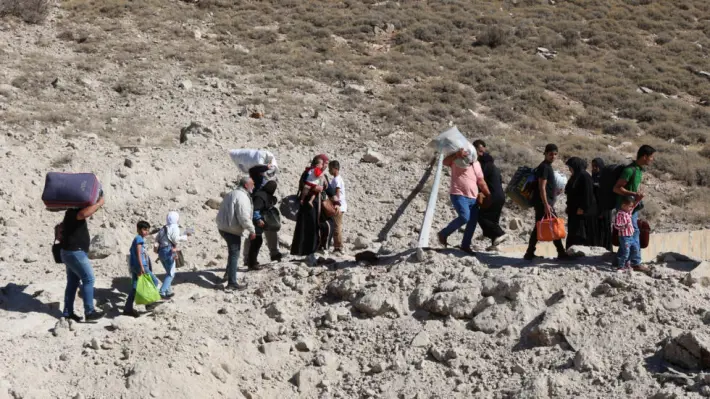 Çalakvanê medyaya kurdî: Nêzîkî 50 malbatên kurd li basûrê Lubnanê asê mane!