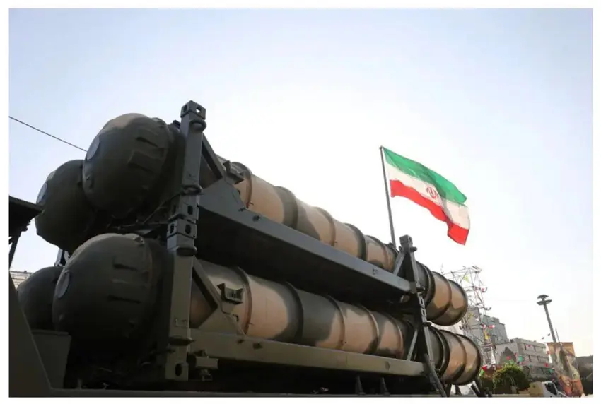 ئیسرائیل هەموو سیستەمی مووشەکی ئێس ٣٠٠ی کۆماری ئیسلامی لەناوبرد