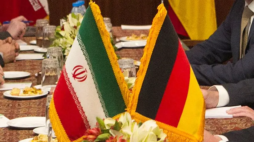 Hikûmeta Alman hemû konsulxaneyên Îranê digire