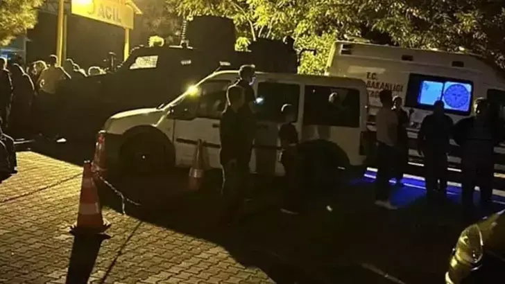 Li navça Licê ya Amedê 2 grûb li hev xistin: 2 pismam can dan