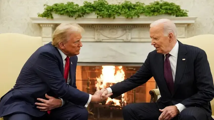 Trump 4 yil sonra Beyaz Saray'da! Biden ile görüstü