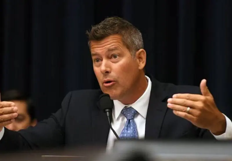 ترامپ میواندارییەکی دیکەی فۆکس نیووزی کرد بە سکرتێری خۆی