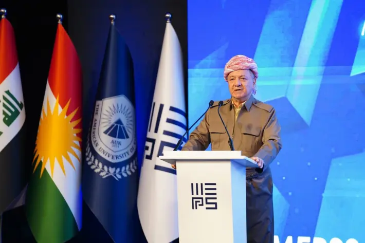 Serok Barzanî: Em pistevaniya her cure hewlên astiyê dikin