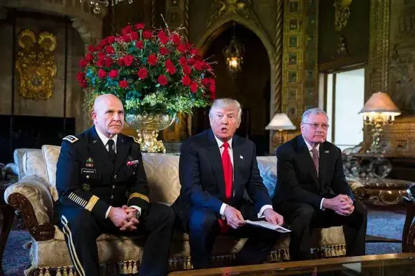 Trump ji bo bidawîkirina ser nûnerek destnîsan kir