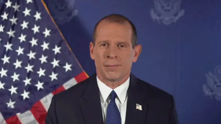 Samuel Warberg: Tu pêwendiya Amerîka bi bûyerên Sûriyê re nîne