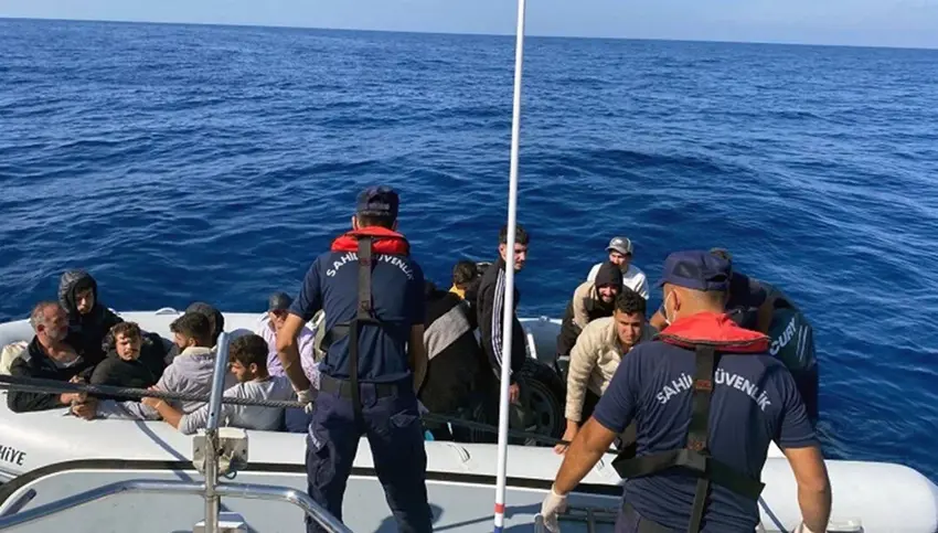 Li bajarê Wanê 6 kesên koçberan bi pera derbas dikin hatin girtin