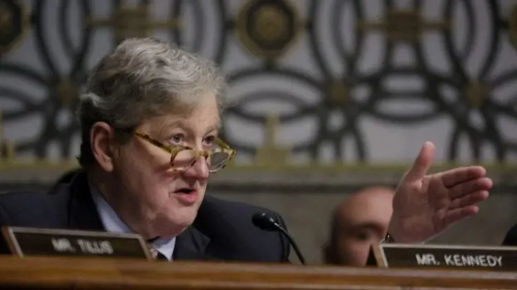 ABD'li senatörden Erdogan'a: "Kürtler ABD'nin dostudur"