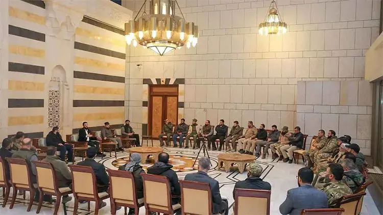 Suriye'de tüm silahli gruplarin feshedilmesine karar verildi