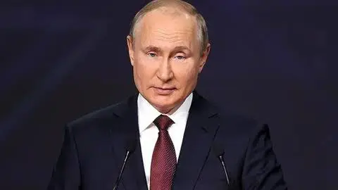 Putin, Taliban’i terör listesinden çikaran yasaya onay verdi