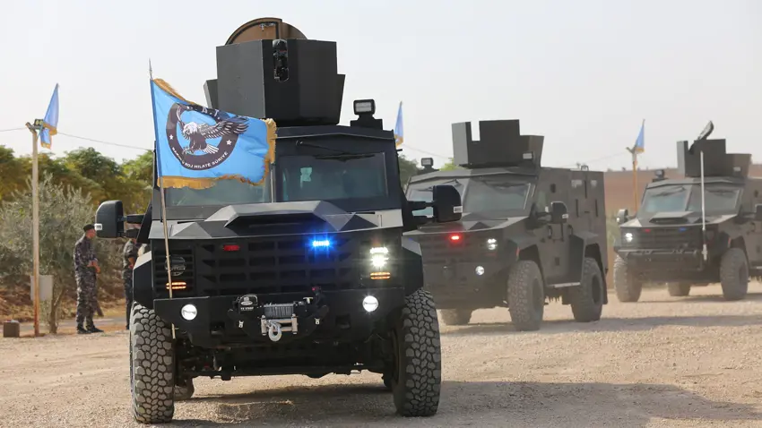 DAISê êrîsî otomobîla Asayîsa Rojava kir: Birîndar hene