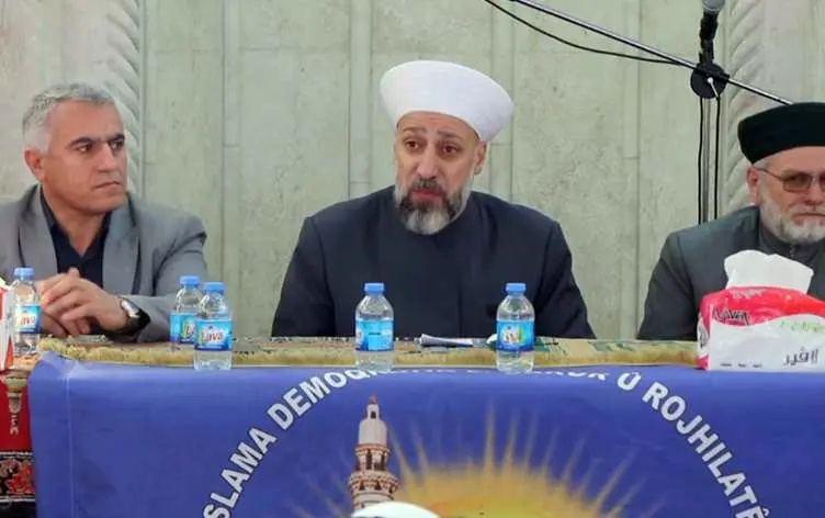 Xeznewî pistî 18 salan vegeriya Rojavayê Kurdistanê û gotarek pêskes kir