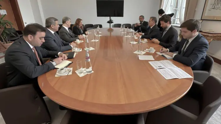 Kürdistan Bölgesi heyetinden Italya'da önemli temaslar