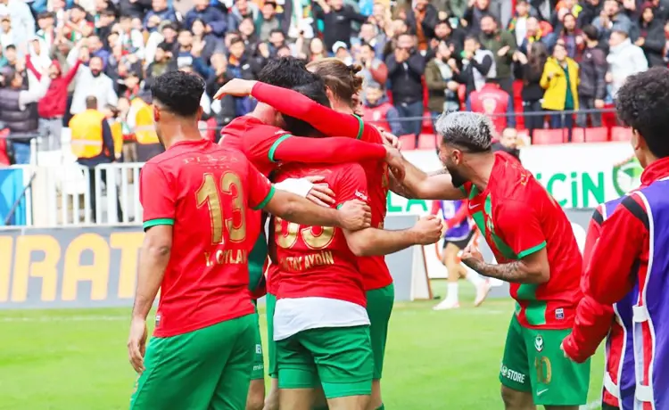 Ji Amedsporê re qedexeya temasevanan hat