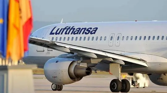 Alman havayolu sirketi, Tahran uçuslarini durdurdu