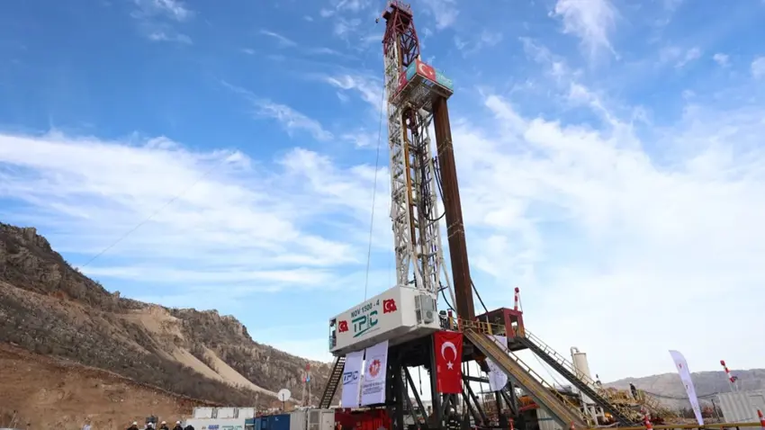 Bayraktar: Sirnex paytexta petrolê ye, hilberîna Gabarê zêde bûye