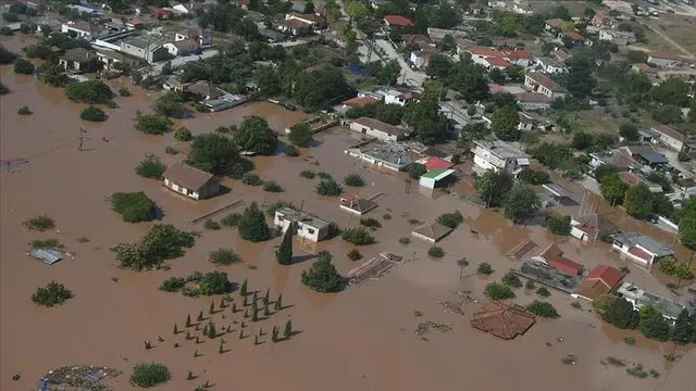 باران و هەورەبرووسکە لە پاکستان 25 کەس گیانیان لەدەستدا