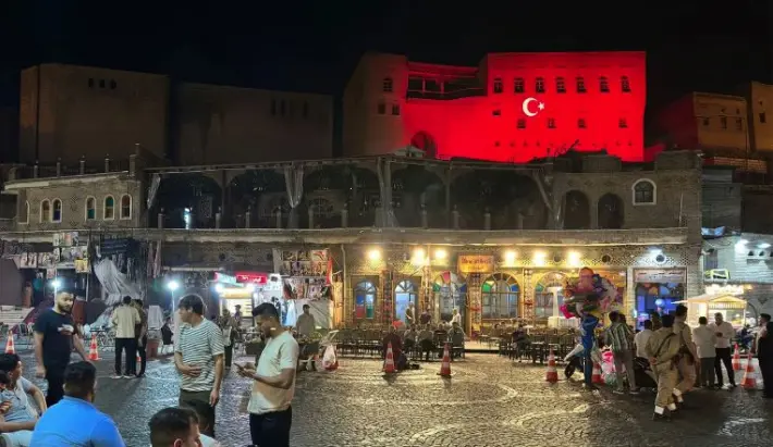 پارێزگاری هەولێر: یه‌که‌مجار نییه‌ له‌ کاتی هاتنی سه‌رۆکی وڵاتان ئاڵا له‌ قه‌ڵات هه‌ڵبکرێت