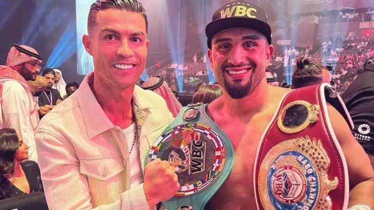 Cristiano Ronaldo, Kürt Boksör Agit’i ringde tebrik etti