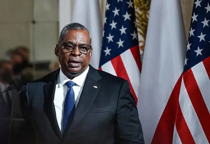 ABD ve Çin savunma bakanlari ilk kez yüz yüze görüsecek