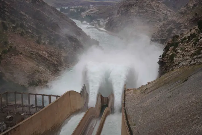 شەپۆلی ئەمجارەی بارانبارین بەنداوی دەربەندیخانی سەرڕێژ کرد