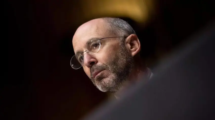 میدیای ئەمریکی : ڕەنگە "ڕۆبەرت مالی" بەڵگەنامە هەستیارەکانی لەگەڵ کەسانی دەرەوەی حکوومەتی ئەمریکا هاوبەش کردبێت