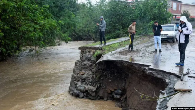 لە ئێران چەندین کەس بەهۆی لافاوەوە بێسەرشوێن بوون