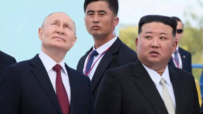 پۆتین سەردانی كۆریای باكوور دەكات