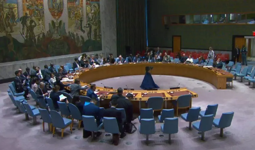 هۆشداری سێ ووڵاتی ئەورووپایی بە ئێران