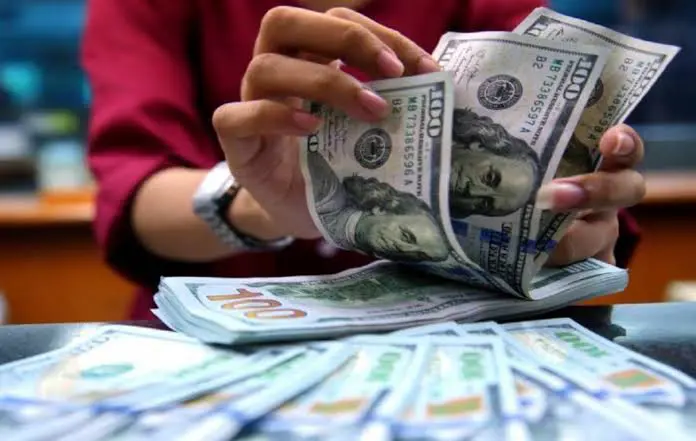 Dolarda bir rekor daha!