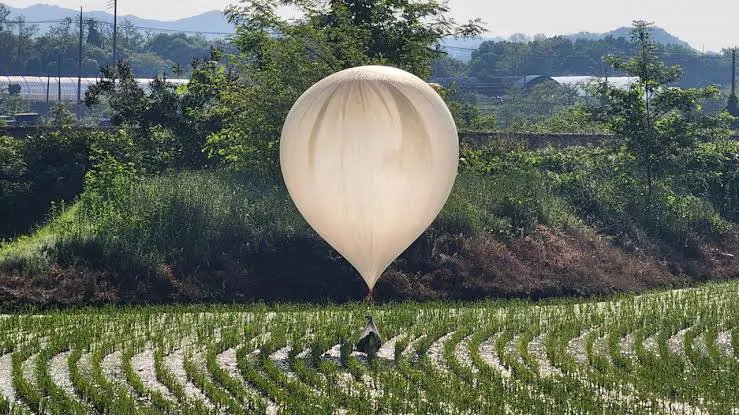 ‘O’ iki ülke arasinda ‘çöp balonu’ savasi devam ediyor