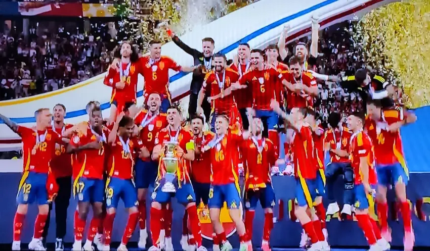 Spanya sampiyona Ewropayê