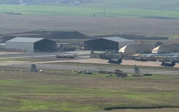 Li dijî baregeha Hevpeymaniyê ya li Iraqê hêris