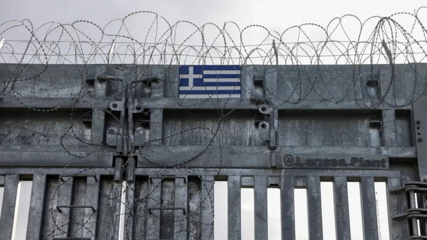 Yunanistan polisi: Sinirin Türkiye tarafindan ates açildi