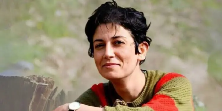 Iran'da Kürt kadin gazeteciye idam cezasi!