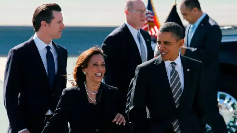 Obama çifti, Kamala Harris'e destegini açikladi