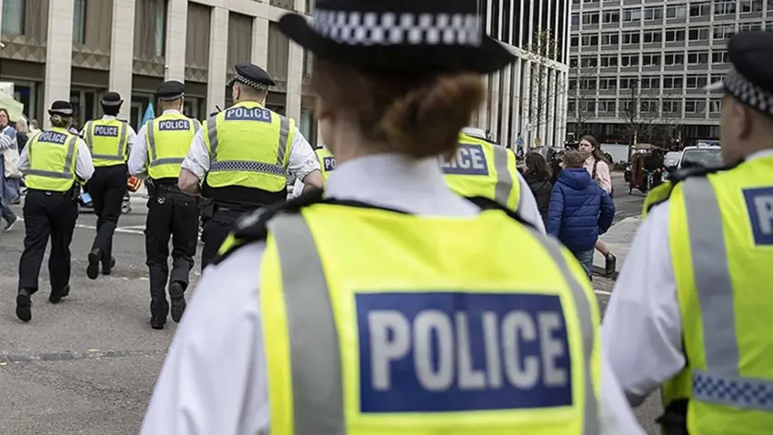 Li Brîtanyayê êrîsa bi kêrê: 8 kes birîndar bûn