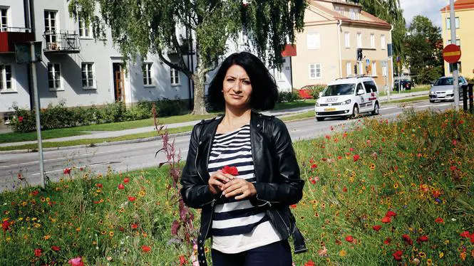 Jina Kurd Zozan Baransson a hemwelatiya Swêdê hate girtin û dersînorkirin