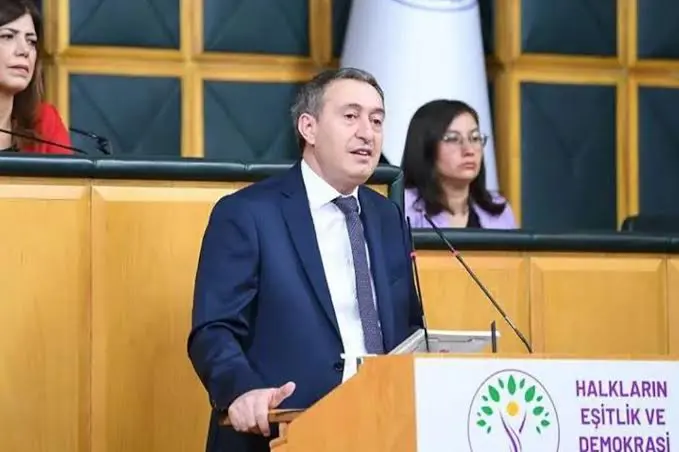 “Türkiye'nin Esad'la görüsmesine karsi degiliz”