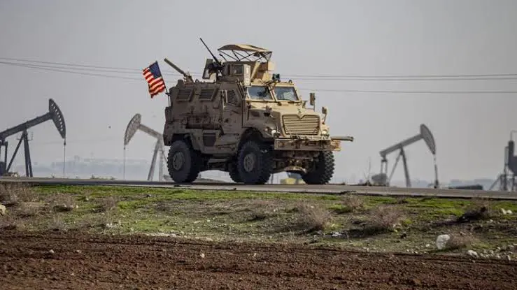 Deyrezzor | ABD üssüne roketli saldiri!