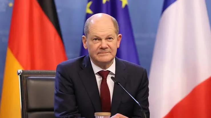 Scholz: "Suç isleyen siginmacilar sinir disi edilecek"