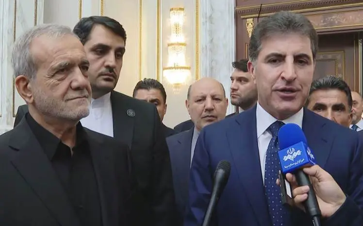 Serokkomarê Îranê li gel Serokê Herêmê bi Kurdî peyivî