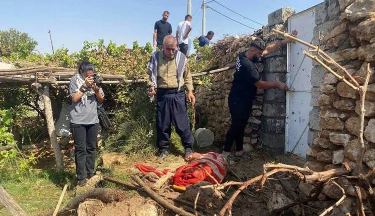 Li dijî Kampa Mexmûrê hêrisa hewayî