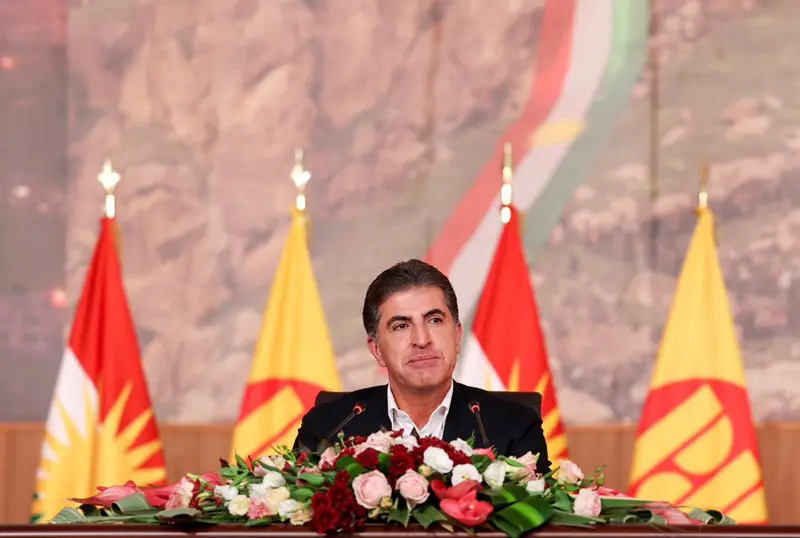 نێچیرڤان بارزانی لەگەڵ بەرپرسان و کادیرانی پارتی لە ئاکرێ کۆبووەوە