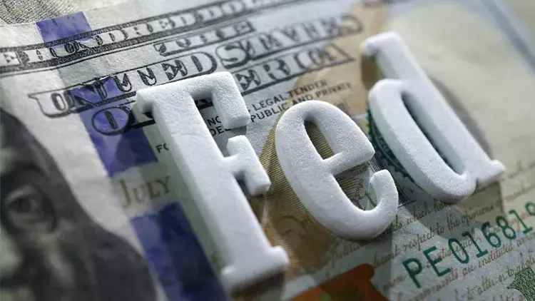 Banka Navendî ya DYAyê FED, pistî 54 mehan faîzê 50 baz daxist