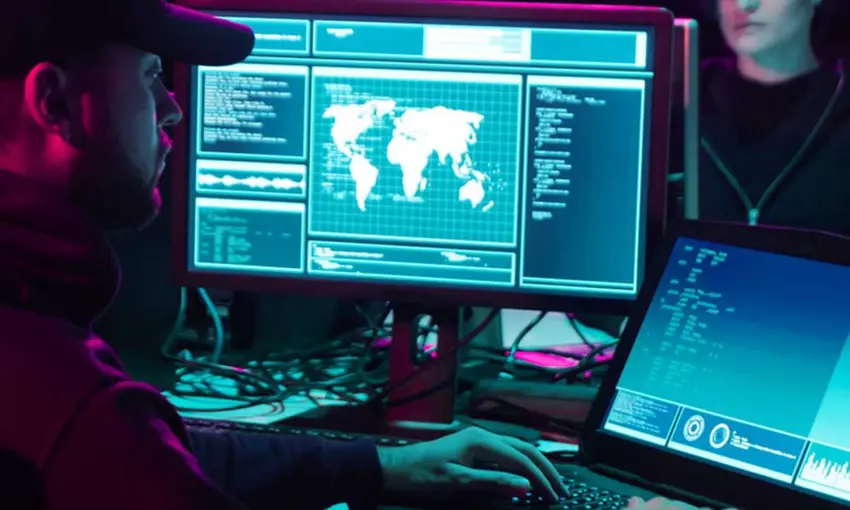 Türkiye | 82 milyon vatandasin bilgileri çalindi: BTK Google'dan yardim istedi!