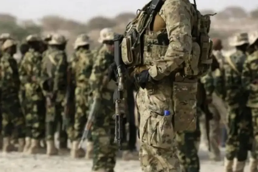 Li Nîjeryayê 16 zabitên di asta bilind de xistin bin çav