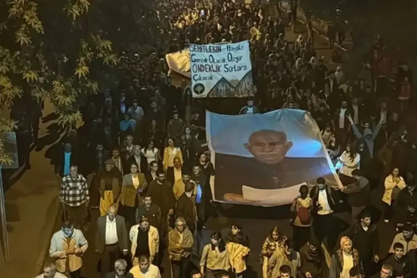 Operasyona pistî 'mesa Ocalan' li Diyarbekirê: 8 kes hatin binçavkirin