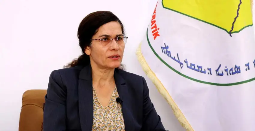 Îlham Ehmed: Rêya îstiqrarê federalî, konfederalî û nenavendîbûn e