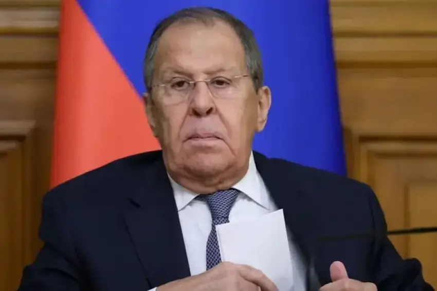 Lavrov: NATO, Washingtonê ji rêya Astiyê ya Ûkraynayê dûr dixe