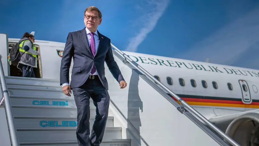 Almanya Disisleri Bakani Suriye’ye gitti